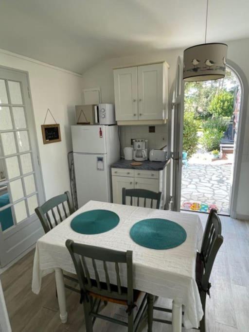 Adorable Petite Maison A 400M De La Mer Villa Saint-Georges-de-Didonne Dış mekan fotoğraf