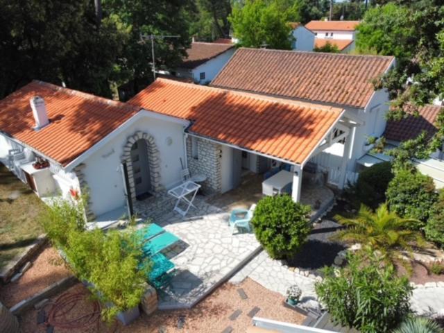 Adorable Petite Maison A 400M De La Mer Villa Saint-Georges-de-Didonne Dış mekan fotoğraf